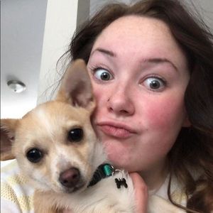 Meet your Posher, Chloe rae